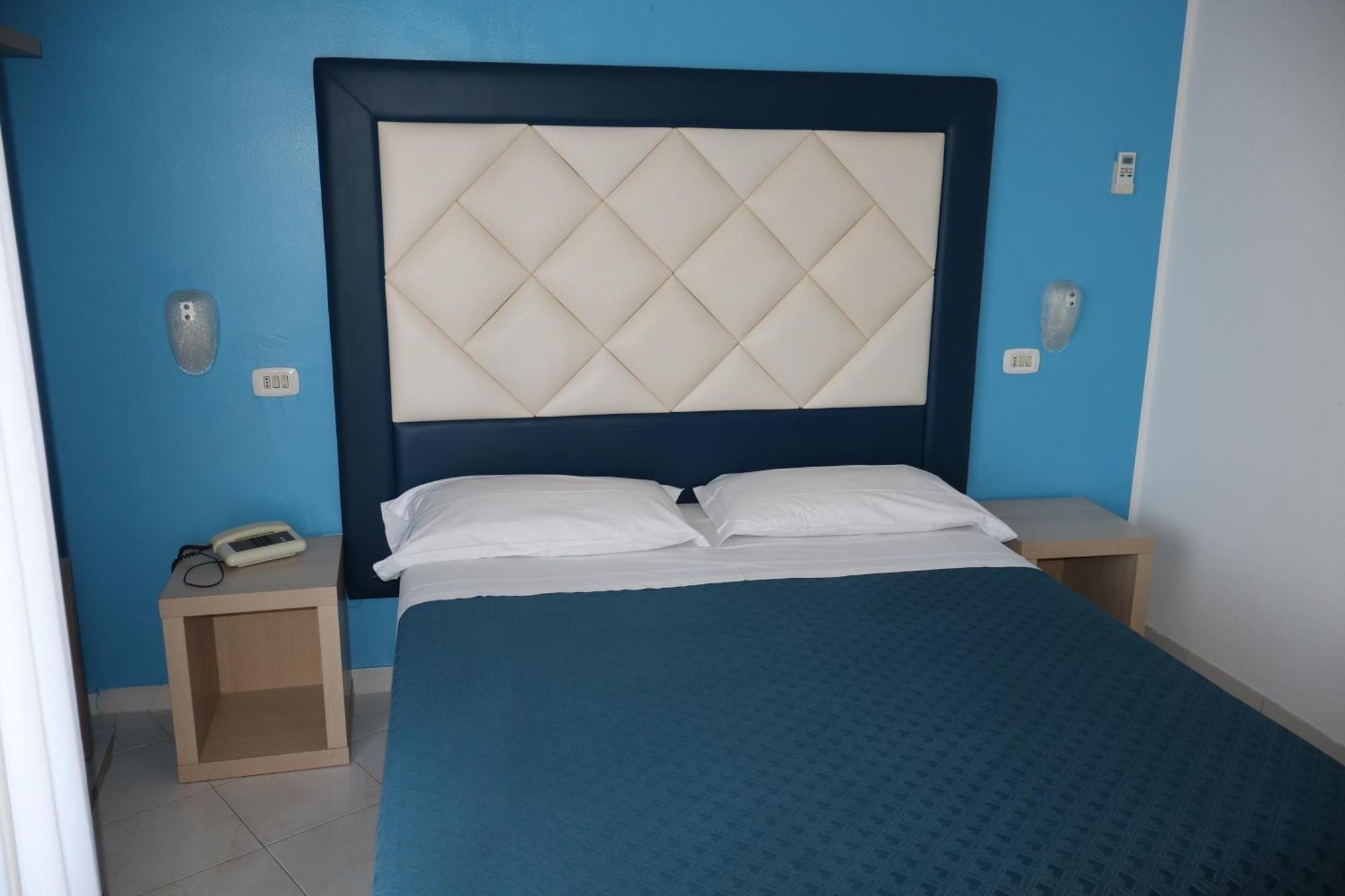 Hotel Albatros Roseto Degli Abruzzi Zewnętrze zdjęcie