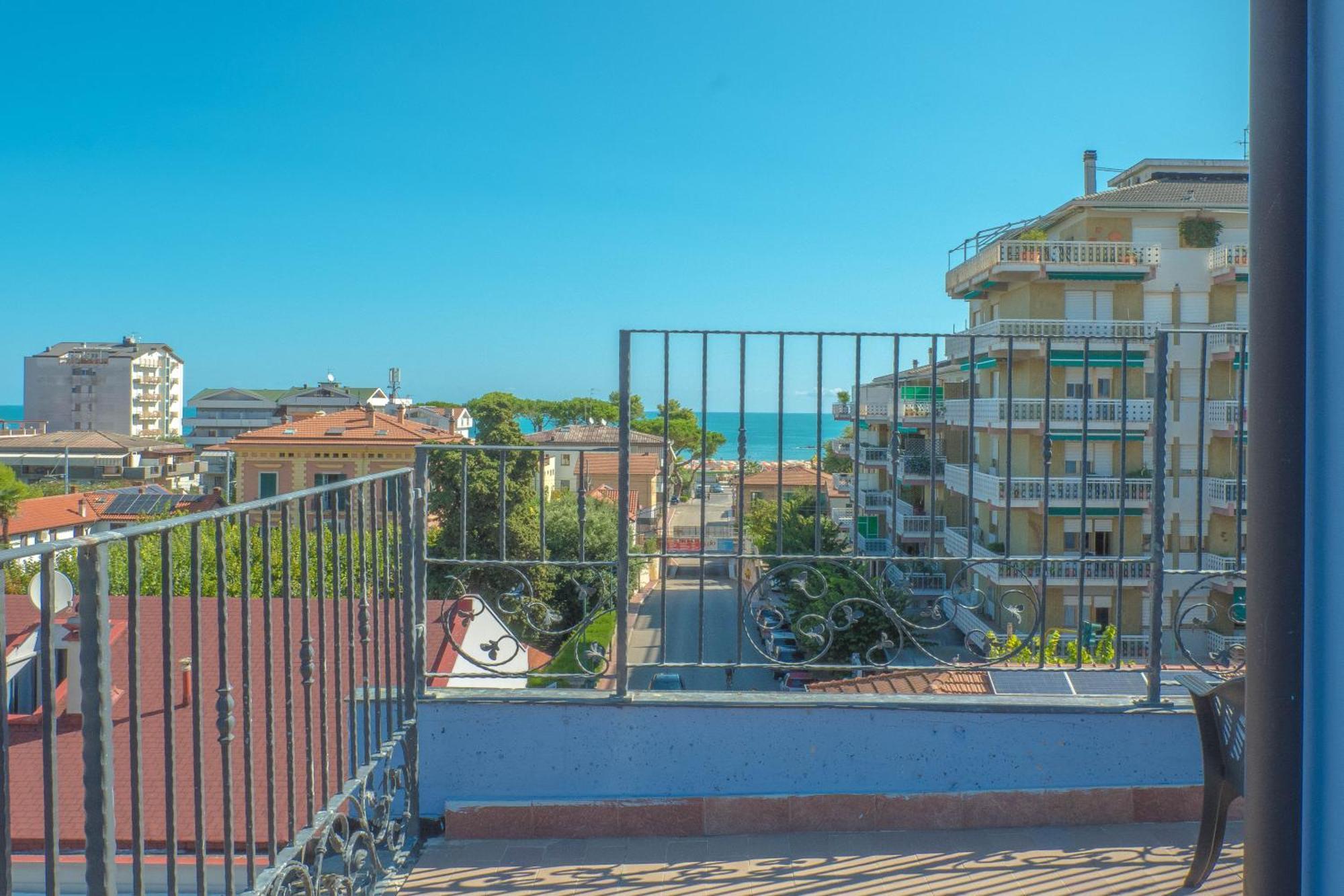 Hotel Albatros Roseto Degli Abruzzi Zewnętrze zdjęcie