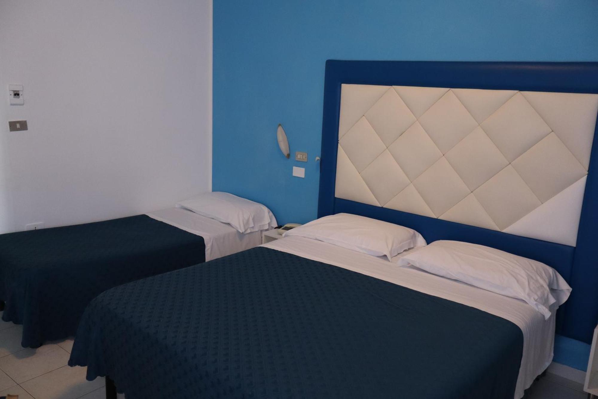 Hotel Albatros Roseto Degli Abruzzi Zewnętrze zdjęcie