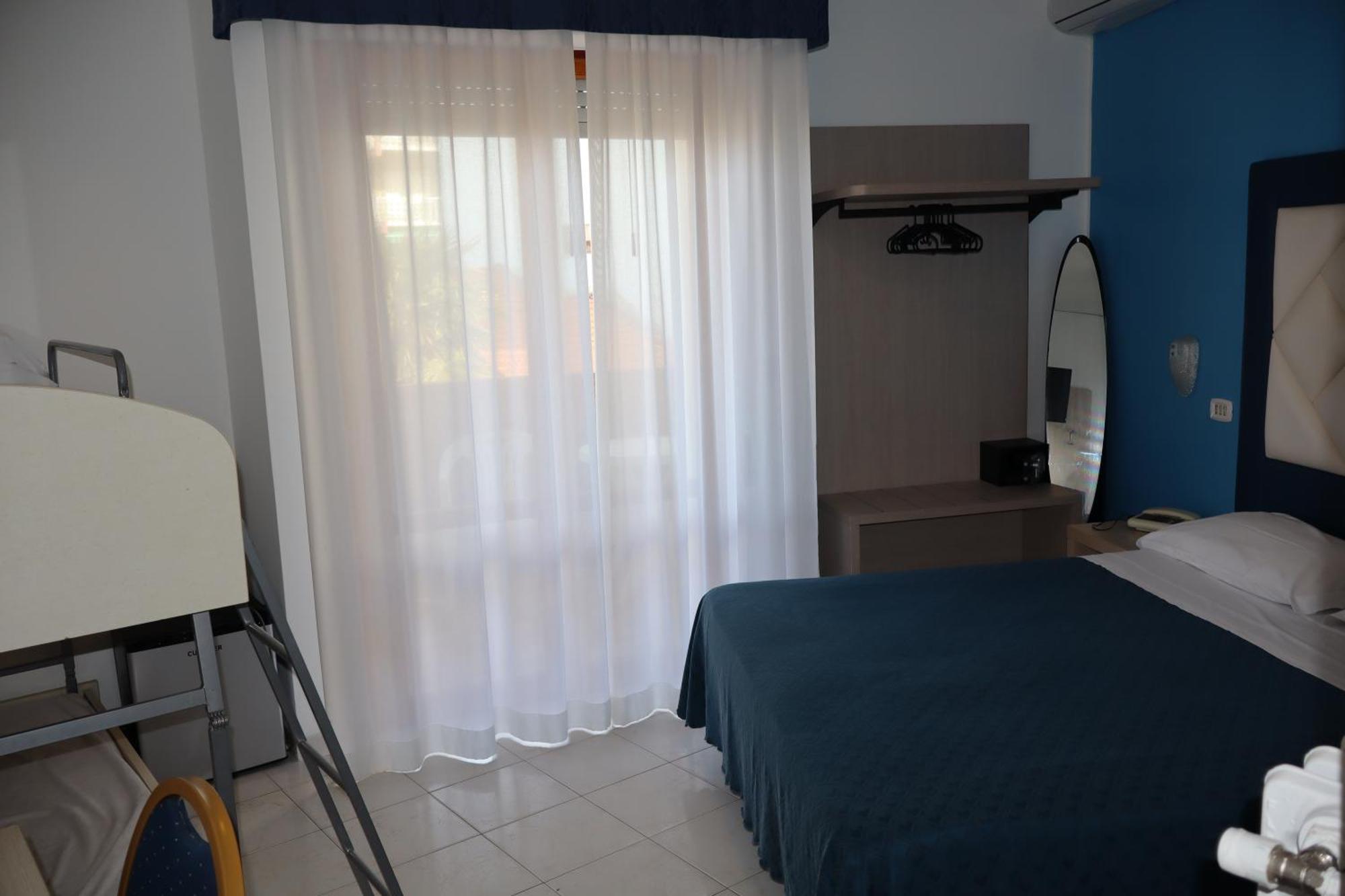 Hotel Albatros Roseto Degli Abruzzi Zewnętrze zdjęcie