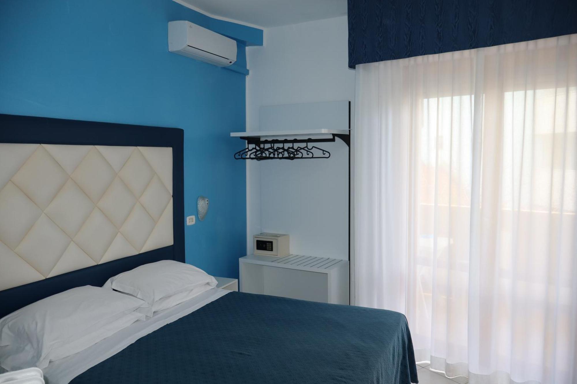 Hotel Albatros Roseto Degli Abruzzi Zewnętrze zdjęcie